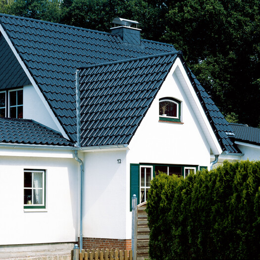 Freistehendes Haus mit PREMION Dachziegel